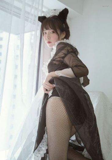 亚洲日韩丝袜熟女变态_日本成人在线