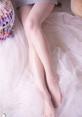 美女毛片老太婆80岁_BD韩语免费电视剧