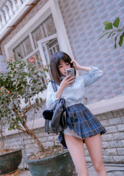 90后极品粉嫩小泬20p_蓝光高清免费观看