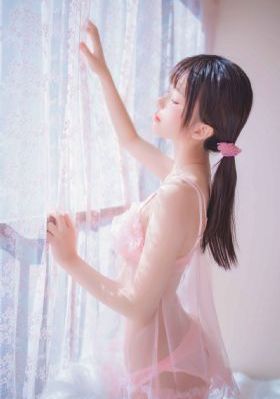 在办公室打开腿亲吻下身小说_720HD在线观看