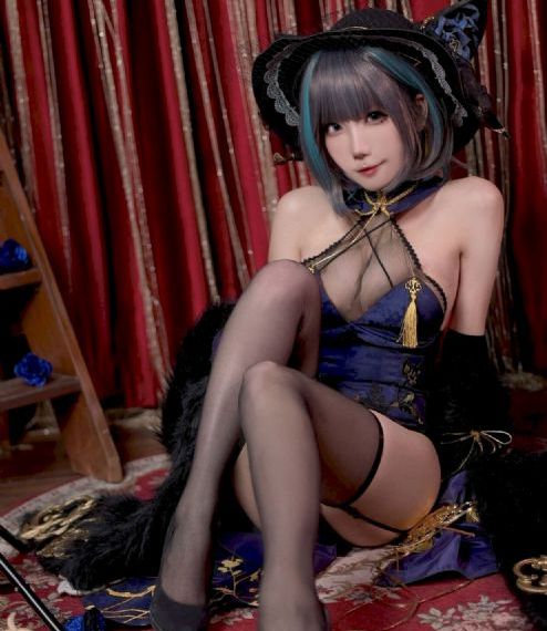 冰山美人张腿灌满双性H_4K免费在线播放