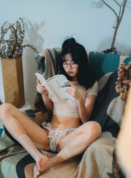 沦为玩具的公交女_西瓜视频免费观看