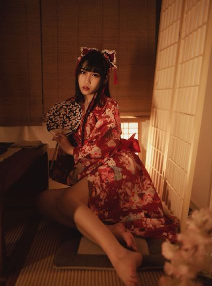 乳色吐息1～2集免费看_720电影完整版