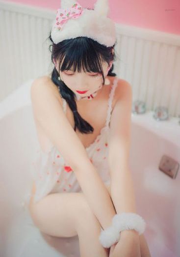 苏然秘书玷污在线观看_DVD免费在线观看
