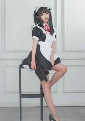 两个人WWW免费高清视频在线观看_剧情片免费全集观看