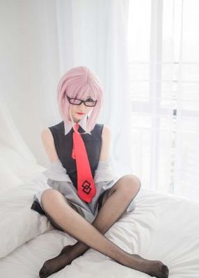 日日摸夜夜添夜夜添欧美毛片_BD在线观看