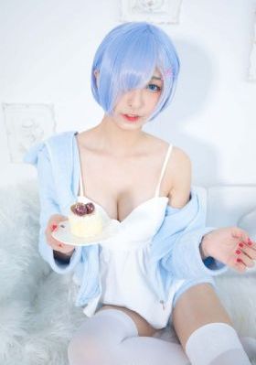 日韩av在线免费观看播放_HD迅雷电影在线